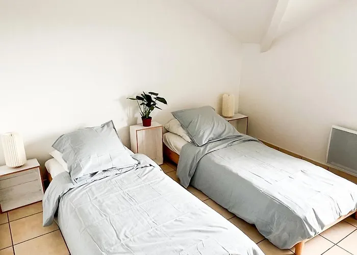 A Pied Simple Capbreton